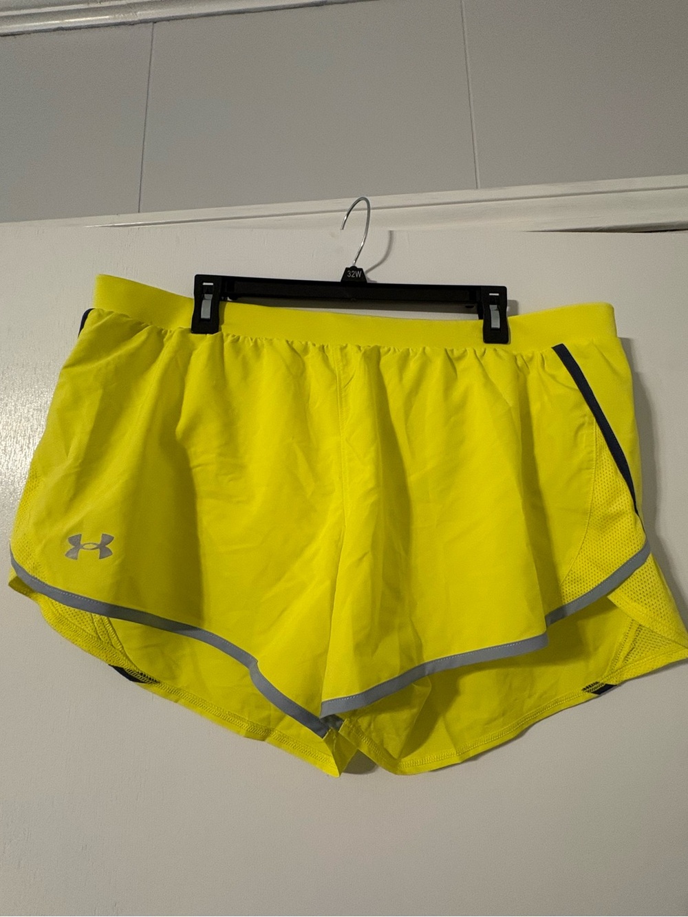 Under Armour shorts, XXL